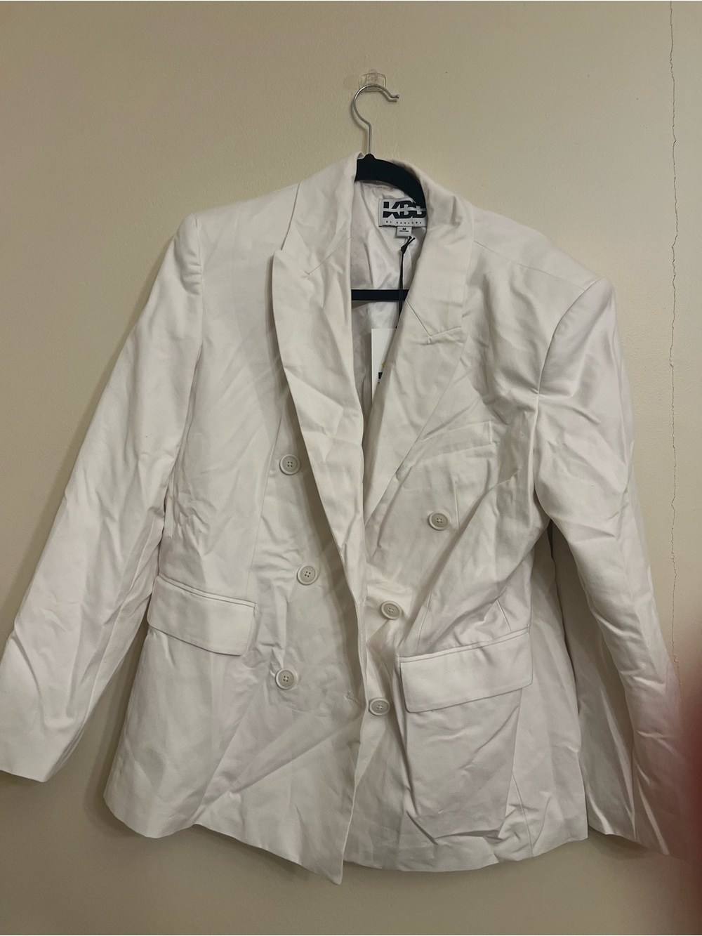 White Double-Breasted Blazer